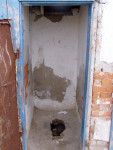 Toilet van de plaatselijke christelijk-orthodoxe school